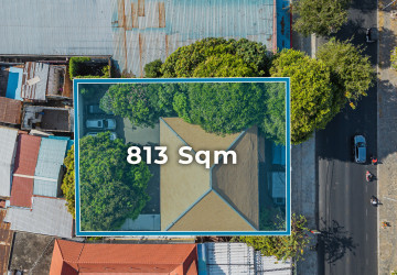 5 Bedroom Commercial Villa For Rent - Srah Chork, Phnom Penh thumbnail