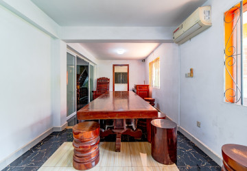 16 Bedroom Shophouse For Rent - Chreav, Siem Reap thumbnail