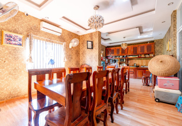 16 Bedroom Shophouse For Rent - Chreav, Siem Reap thumbnail