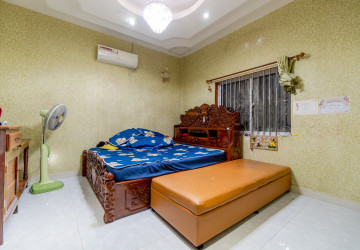 16 Bedroom Shophouse For Rent - Chreav, Siem Reap thumbnail