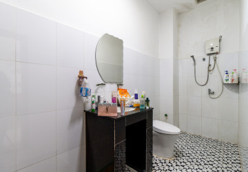 16 Bedroom Shophouse For Rent - Chreav, Siem Reap thumbnail