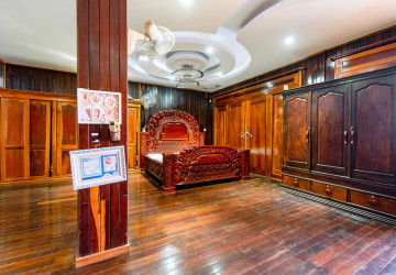 16 Bedroom Shophouse For Rent - Chreav, Siem Reap thumbnail