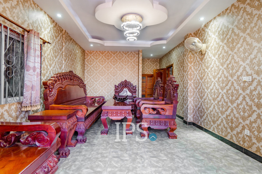 16 Bedroom Shophouse For Rent - Chreav, Siem Reap
