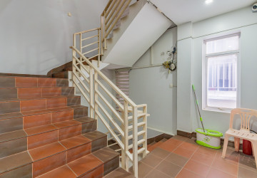 1 Bedroom Apartment For Rent - Toul Tum Poung 1, Phnom Penh thumbnail