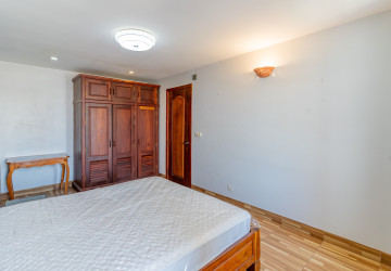 1 Bedroom Apartment For Rent - Toul Tum Poung 1, Phnom Penh thumbnail