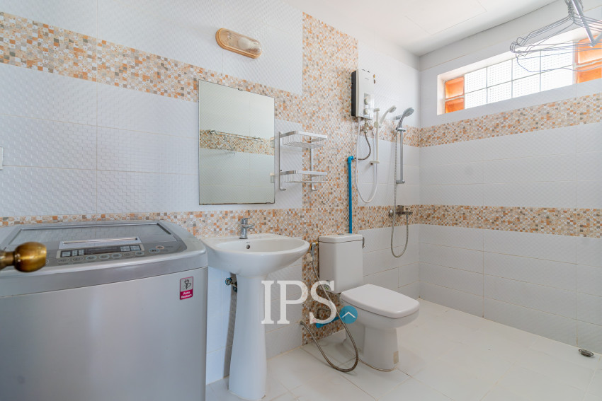 1 Bedroom Apartment For Rent - Toul Tum Poung 1, Phnom Penh