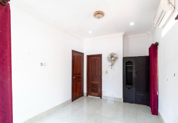 2 Bedroom Shop House  For Rent - Sala Kamreuk, Siem Reap thumbnail