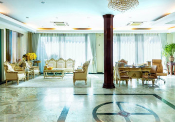 3 Commercial Villa For Rent - Beoung Raing, Phnom Penh thumbnail