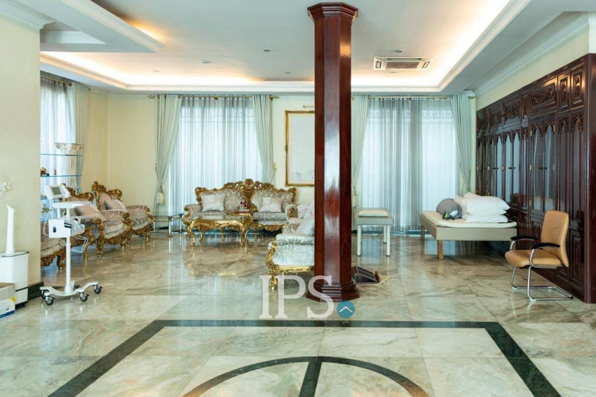 3 Commercial Villa For Rent - Beoung Raing, Phnom Penh