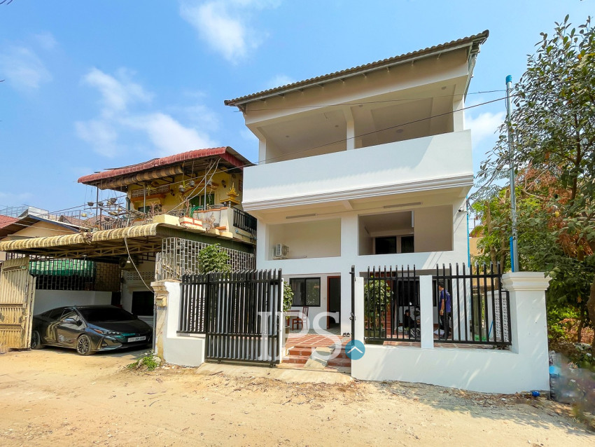 1 Bedroom Apartment For Rent - Sala Kamreuk, Siem Reap