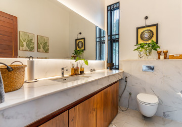 11 Bedroom Building For Sale - Teuk Thla, Phnom Penh thumbnail