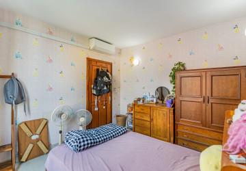 11 Bedroom Building For Sale - Teuk Thla, Phnom Penh thumbnail