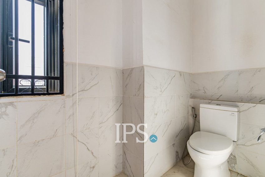 11 Bedroom Building For Sale - Teuk Thla, Phnom Penh