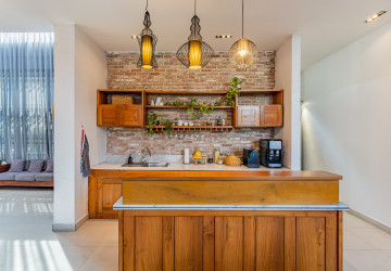 11 Bedroom Building For Sale - Teuk Thla, Phnom Penh thumbnail