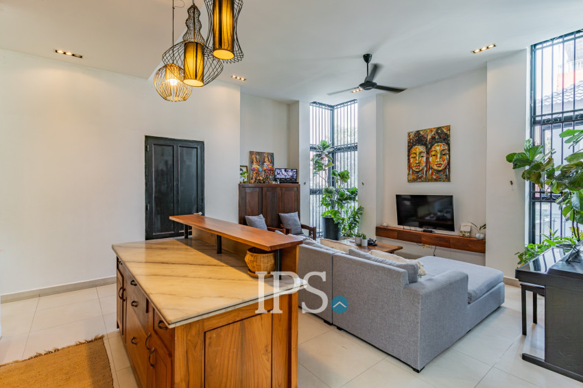 11 Bedroom Building For Sale - Teuk Thla, Phnom Penh