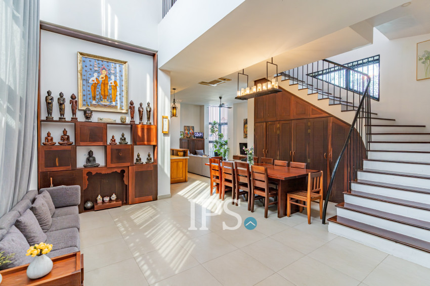 11 Bedroom Building For Sale - Teuk Thla, Phnom Penh