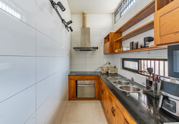 11 Bedroom Building For Sale - Teuk Thla, Phnom Penh thumbnail