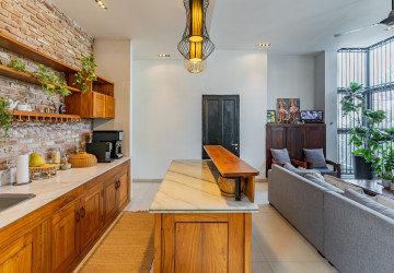 11 Bedroom Building For Sale - Teuk Thla, Phnom Penh thumbnail