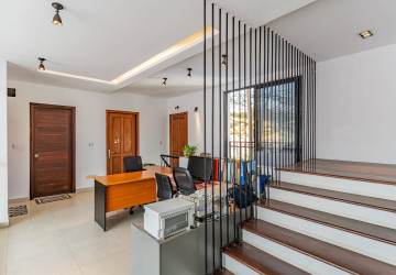 11 Bedroom Building For Sale - Teuk Thla, Phnom Penh thumbnail