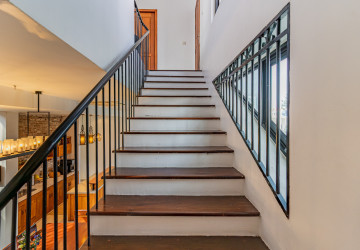 11 Bedroom Building For Sale - Teuk Thla, Phnom Penh thumbnail