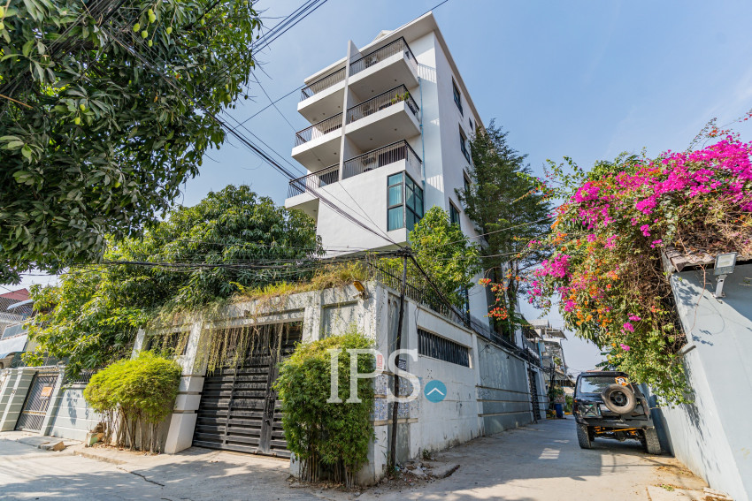 11 Bedroom Building For Sale - Teuk Thla, Phnom Penh
