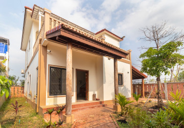 4 Bedroom House For Rent - Sambour, Siem Reap thumbnail