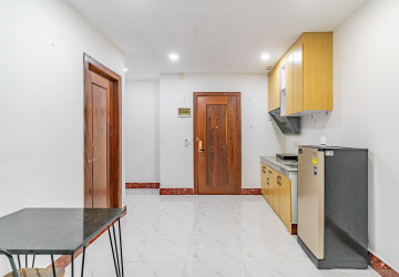 1 Bedroom Serviced Apartment For Rent - Toul Tum Poung 1, Phnom Penh thumbnail