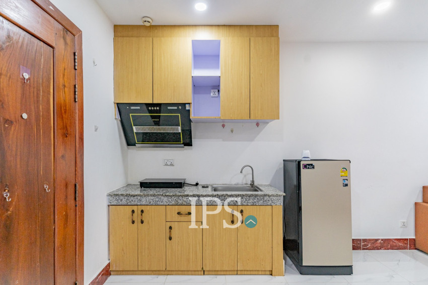 1 Bedroom Serviced Apartment For Rent - Toul Tum Poung 1, Phnom Penh