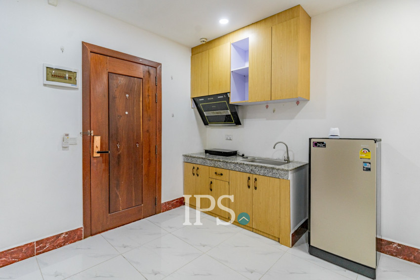 1 Bedroom Serviced Apartment For Rent - Toul Tum Poung 1, Phnom Penh