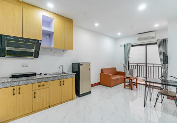 1 Bedroom Serviced Apartment For Rent - Toul Tum Poung 1, Phnom Penh thumbnail