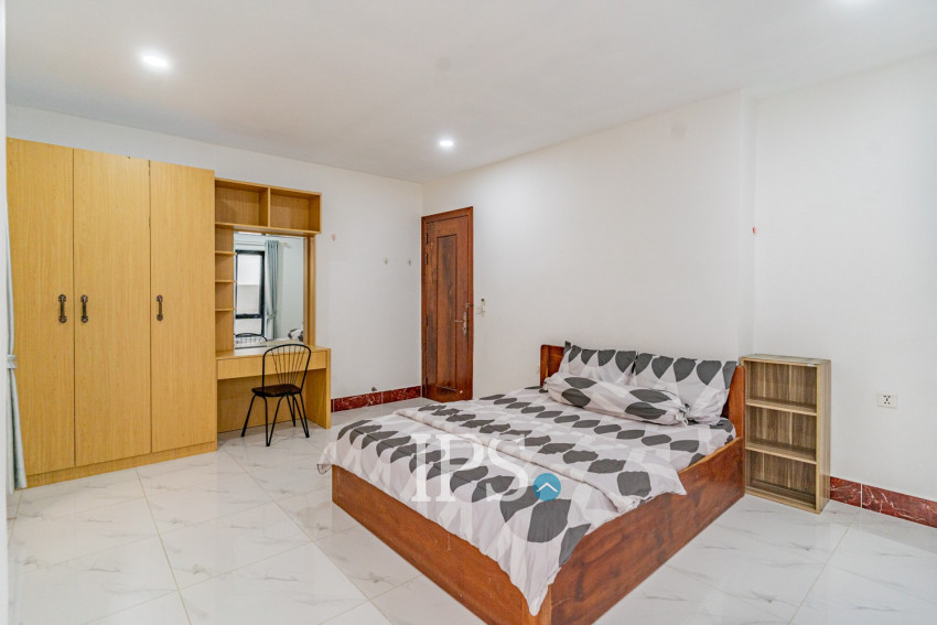 1 Bedroom Serviced Apartment For Rent - Toul Tum Poung 1, Phnom Penh
