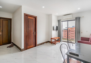 1 Bedroom Serviced Apartment For Rent - Toul Tum Poung 1, Phnom Penh thumbnail