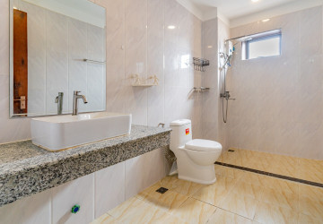 1 Bedroom Serviced Apartment For Rent - Toul Tum Poung 1, Phnom Penh thumbnail