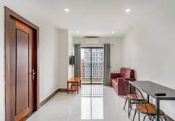1 Bedroom Serviced Apartment For Rent - Toul Tum Poung 1, Phnom Penh thumbnail