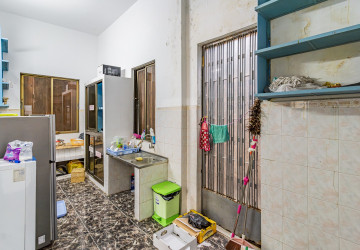 5 Bedroom Commercial Villa For Rent - BKK3, Phnom Penh thumbnail