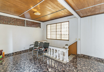 5 Bedroom Commercial Villa For Rent - BKK3, Phnom Penh thumbnail