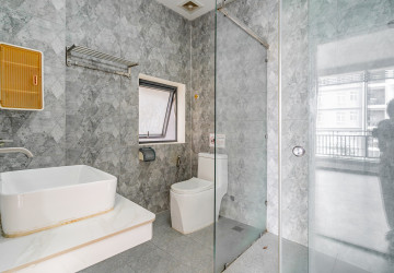 1 Bedroom Serviced Apartment For Rent -  Chakto Mukh, Phnom Penh thumbnail