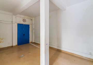 19 Bedroom Commercial Villa For Rent - BKK3, Phnom Penh thumbnail