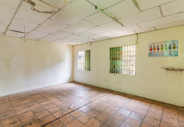 19 Bedroom Commercial Villa For Rent - BKK3, Phnom Penh thumbnail