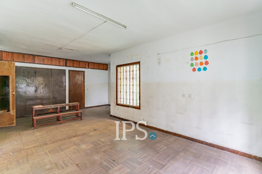 19 Bedroom Commercial Villa For Rent - BKK3, Phnom Penh