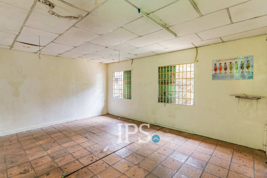 19 Bedroom Commercial Villa For Rent - BKK3, Phnom Penh