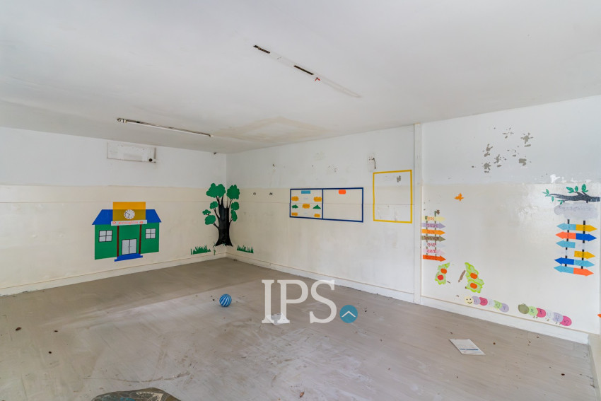 19 Bedroom Commercial Villa For Rent - BKK3, Phnom Penh