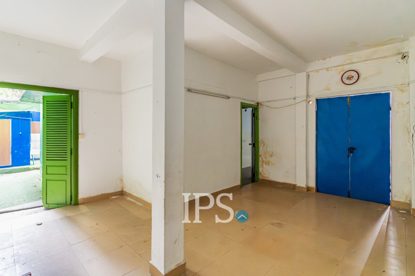 19 Bedroom Commercial Villa For Rent - BKK3, Phnom Penh