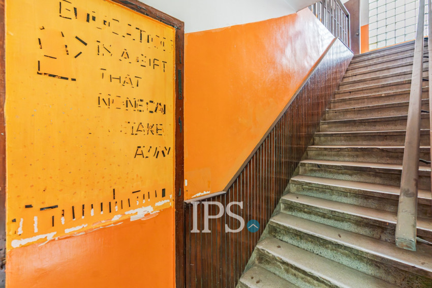 19 Bedroom Commercial Villa For Rent - BKK3, Phnom Penh