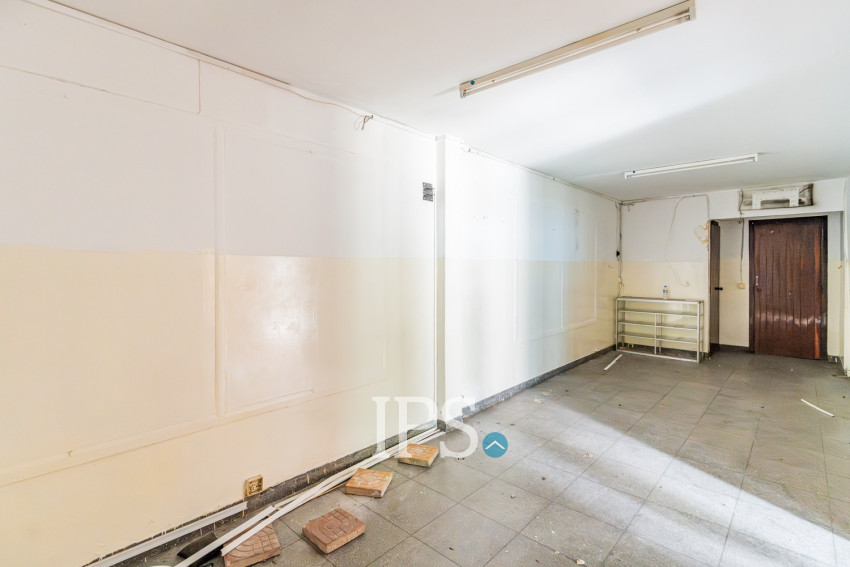 19 Bedroom Commercial Villa For Rent - BKK3, Phnom Penh