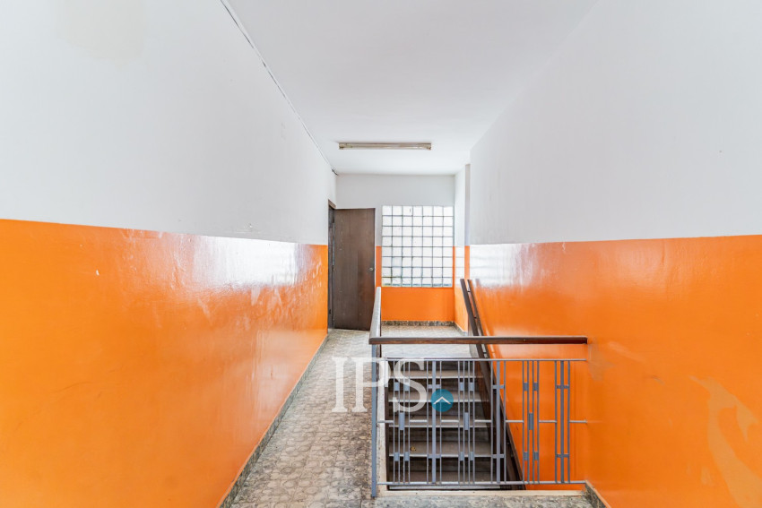 19 Bedroom Commercial Villa For Rent - BKK3, Phnom Penh