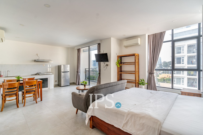 57 Sqm Studio Serviced Apartment For Rent - Chakto Mukh, Phnom Penh