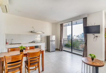 57 Sqm Studio Serviced Apartment For Rent - Chakto Mukh, Phnom Penh thumbnail