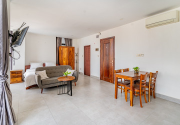 57 Sqm Studio Serviced Apartment For Rent - Chakto Mukh, Phnom Penh thumbnail