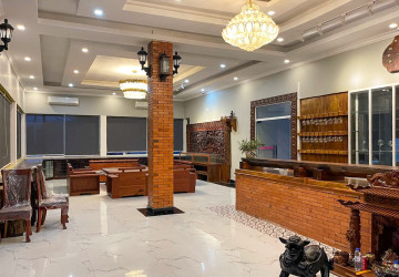 5 Bungalows And Khmer Wooden House  For Sale - Anlong Vil, Battambang Province thumbnail